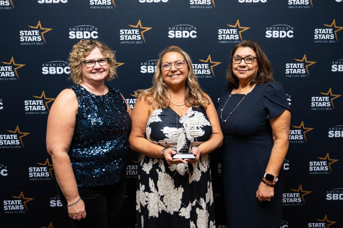 Left to right: Oregon SBDC Associate Director Kat Rutledge, KCC SBDC Director Estella Woodley, and family member Mina Nava at the America's SBDC State Star Awards