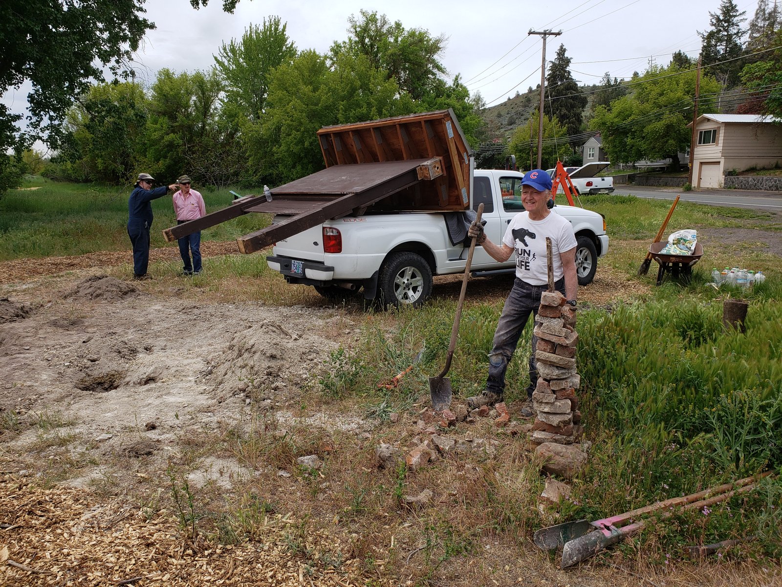 04-Klamath-Falls-Wingwatchers — photo 14