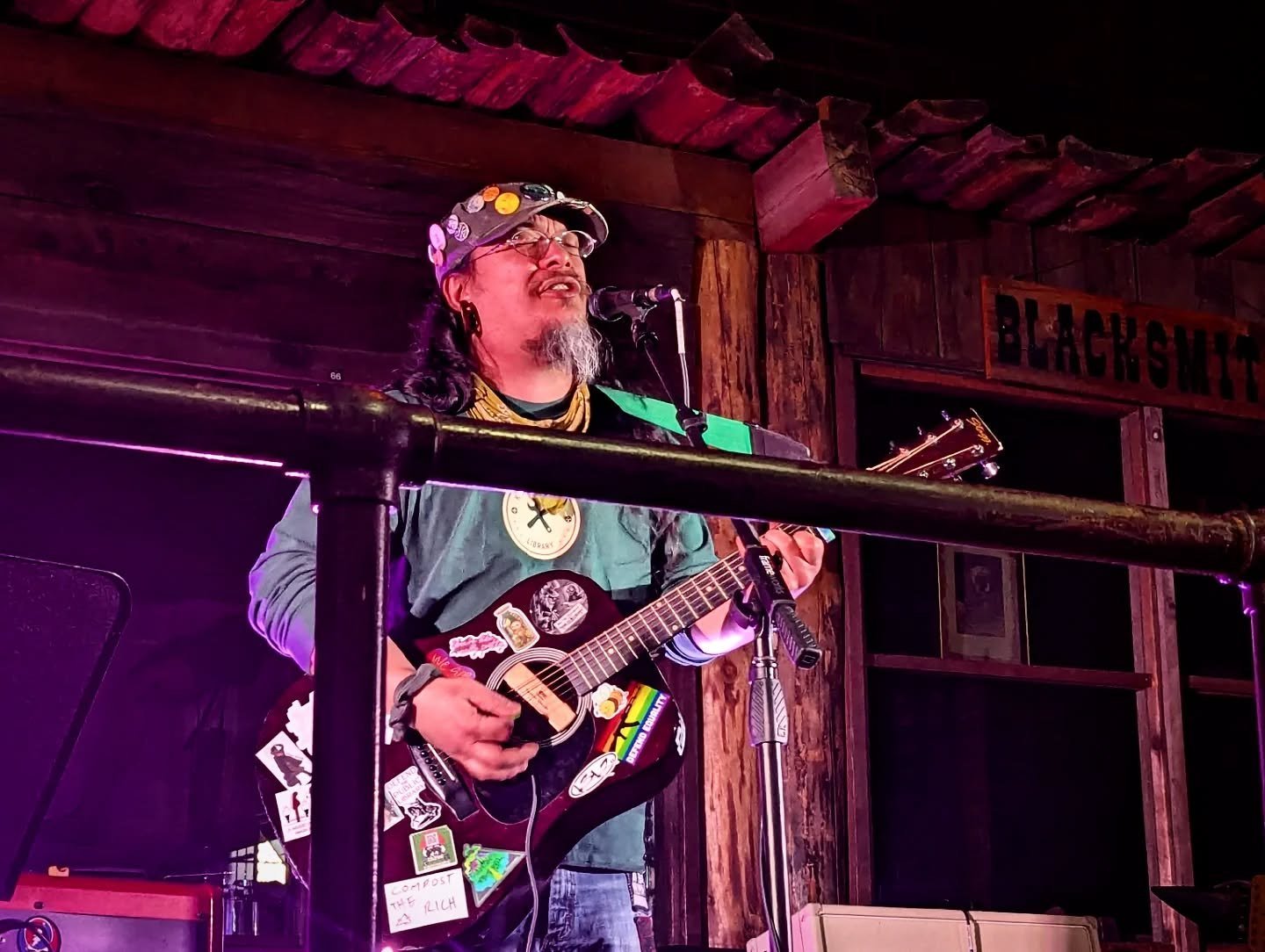 Ponderosa Bones at Under Klamath Skies