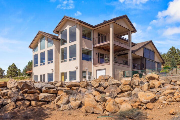 5976 Sunset Ridge Road Klamath Falls OR 97601 photo